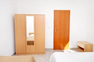 Seaside secluded apartments Cove Tvrdni Dolac, Hvar - 2997 - 2