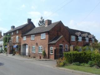 The Royal Arms Hotel - Sutton Cheney - 3