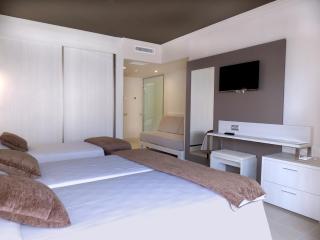 Hotel Augustus - Cambrils - 9