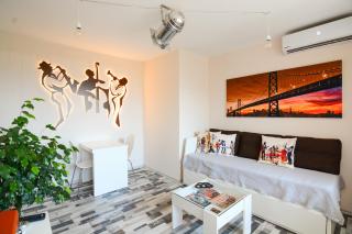 Jazzy Sofia Downtown Apartment - Sofia - 9