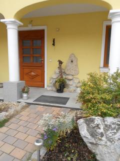 Weingut - Gästezimmer zum Schwalbennest - 1