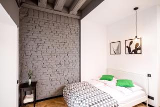 Art Apartments Rynok Square - Lviv - 6