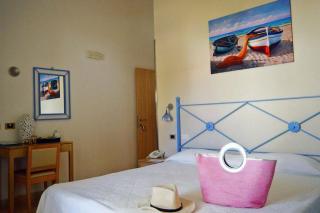 Hotel Mar & Sol - Punta Secca - 7