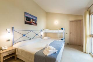 Hotel Mar & Sol - Punta Secca - 9