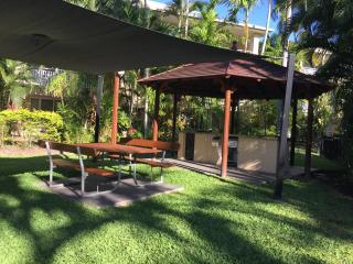 Cairns Golf Course Apartment - Cairns - 6