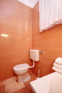 Apartments and rooms with parking space Makarska - 6767 - 7