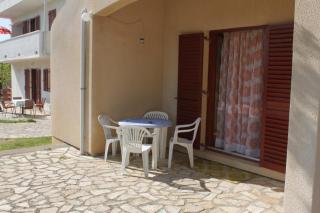 Apartments by the sea Pag - 6272 - 2