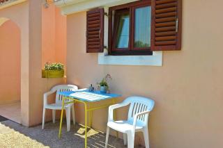 Apartments by the sea Sutomiscica, Ugljan - 912 - 3