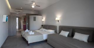 Locanda Barbati Luxury ApartHotel - Barbati - 8