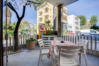 Hotel Villa dei Gerani - Rimini - 5