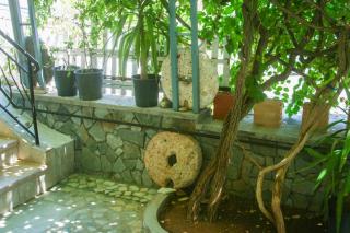 George Apartments - Livadia - 2
