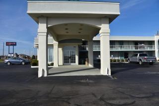 Hospitality House Union City I 69 US 51, TN - 4