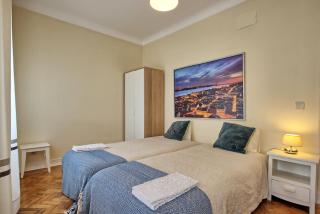 Almirante Top Floor / Almirante Reis Avenue - Lisbona - 6