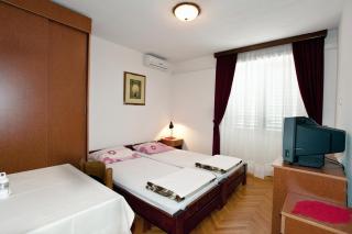 Apartments with a parking space Baska Voda, Makarska - 3059 - 2