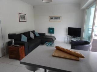 Modern one bedroomed apartment just off the Cannes Seafront with a terrace and pool access 1753 - Cannes - 2