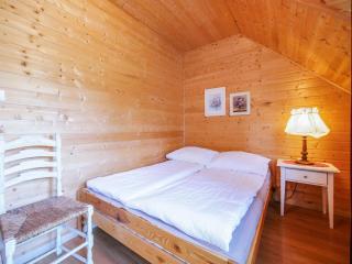 Quaint Holiday Home in Gleznowo with Parasol - 1