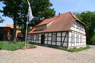 Hotel Am Kloster - Wienhausen - 8