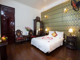 Phuong Trang Hotel - 3