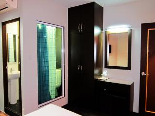 Oriental Inn - Kuching - 1