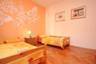 Apartments with WiFi Split - 7907 - 4