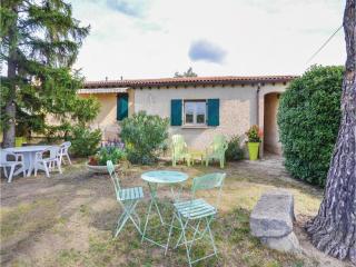 1 Bedroom Awesome Home In Visan - 6