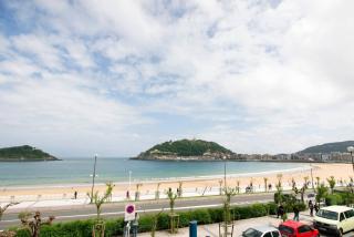 BREATHTAKING TERRACE VIEWS in luxury apartment - by www,SanSebastianApartments,es - Saint-Sébastien - 5