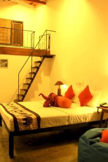 Rowinrich Cottages - 7