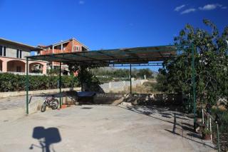 Apartments with a parking space Grebastica, Sibenik - 8367 - 2