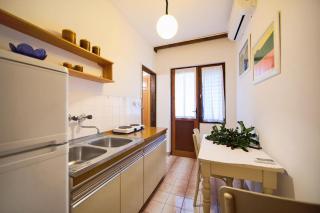 Apartments and rooms with parking space Komiza, Vis - 8844 - Komiža - 3