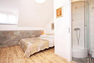 Rooms with WiFi Split - 9252 - 7