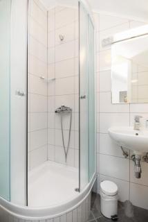 Rooms with WiFi Split - 9252 - 5