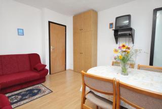 Apartments with parking space Njivice, Krk - 9668 - 8