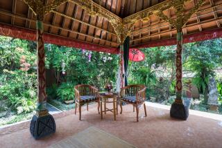 Nuaja Balinese Guest House - Ubud - 6