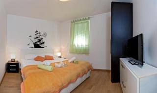 Apartments with WiFi Split - 11761 - 2
