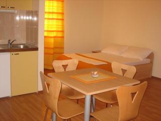 Apartments with WiFi Omis - 4654 - 4