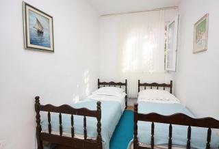 Family friendly seaside apartments Arbanija, Ciovo - 5220 - Trogir (Traù) - 1