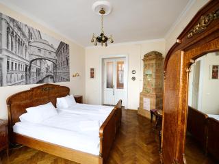 The Historical Family Nest in City Centre - 0