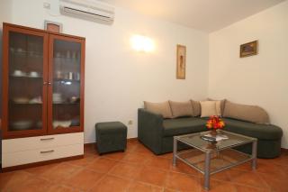 Apartment By The Sea - Baška - 1