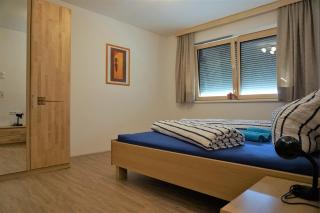 Apart Haun - Stumm - 1