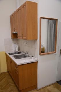 Guest Rest Studio Apartments - Budapest - 5