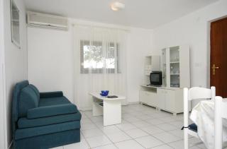 Apartments with parking space Njivice, Krk - 2391 - 8