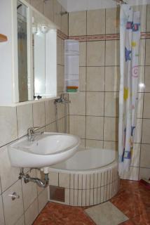 Apartments and rooms by the sea Zaostrog, Makarska - 2661 - 1