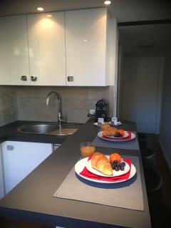 Charme Méditerranéen Votre pied à terre au Cœur du Port de Nice - Nizza - 4