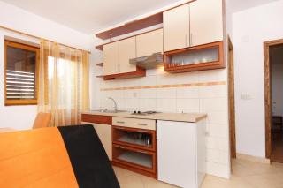 Seaside apartments with a swimming pool Nin, Zadar - 5930 - Nin - 7