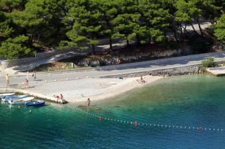 Apartments with a parking space Pucisca, Brac - 756 - 8