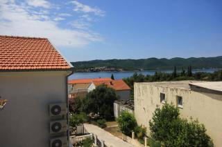 Apartments by the sea Kuciste - Perna, Peljesac - 10198 - 2