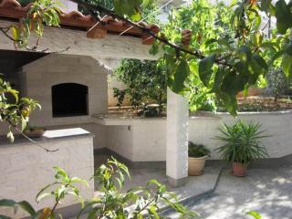 Apartments with a parking space Seget Vranjica, Trogir - 12145 - 2