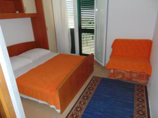 Apartments and rooms by the sea Sucuraj, Hvar - 12887 - 1