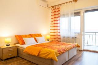 Apartments with a parking space Novi Vinodolski - 13159 - 1