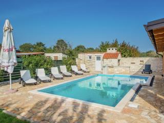 Magnificent Holiday Home in Istria - Barbariga - 8